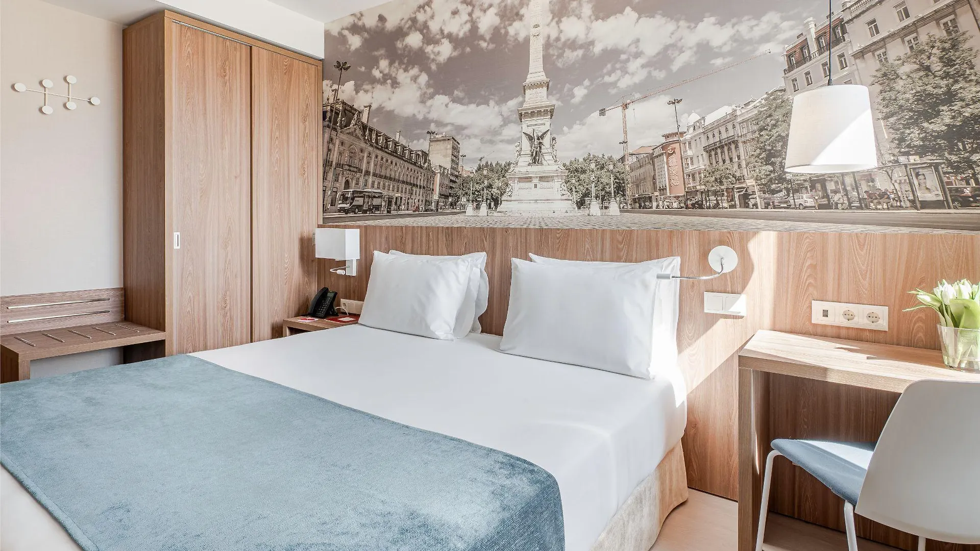 ***  Exe Saldanha Otel Lisboa Portekiz