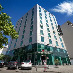 Otel Ch ****