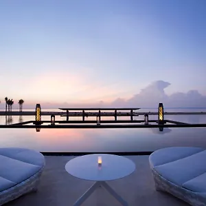 Resort Mulia *****